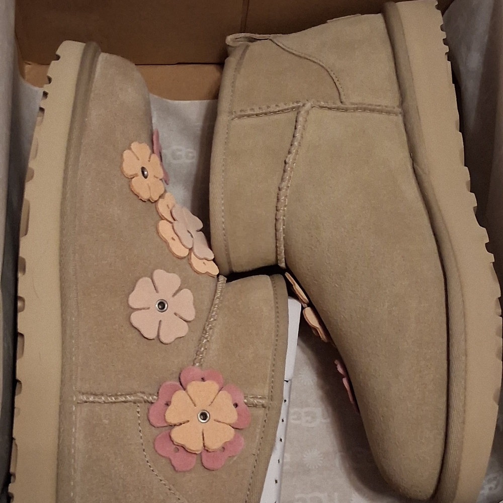 UGG Tan Suede Ankle Booties with Pink & Cream Floral Appliqués - Picture 9 of 12
